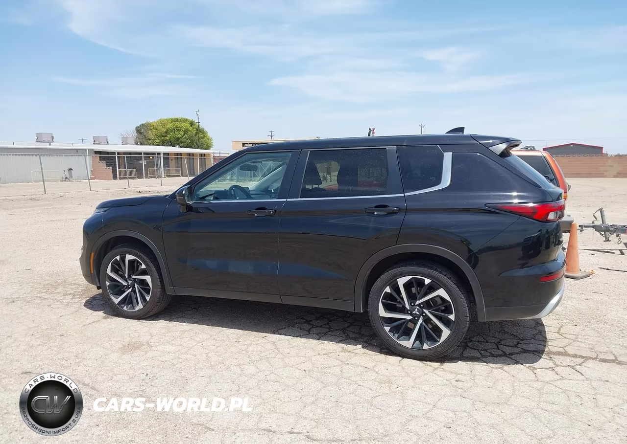 2024 Mitsubishi Outlander Se 2.5 S-Awc-Se Black Edition S-Awc-Se Black Edition W-Pano Roof S-Awc-Se Ralliart S-Awc VIN:JA4J4VA83RZ085431 - 14