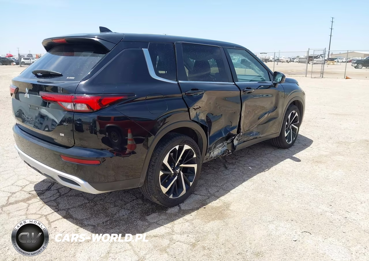 2024 Mitsubishi Outlander Se 2.5 S-Awc-Se Black Edition S-Awc-Se Black Edition W-Pano Roof S-Awc-Se Ralliart S-Awc VIN:JA4J4VA83RZ085431 - 4