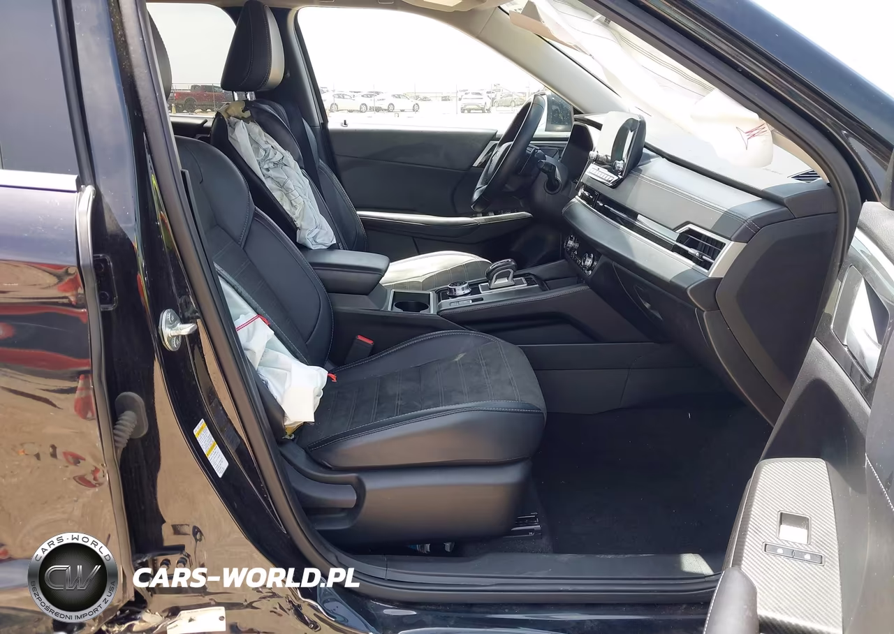 2024 Mitsubishi Outlander Se 2.5 S-Awc-Se Black Edition S-Awc-Se Black Edition W-Pano Roof S-Awc-Se Ralliart S-Awc VIN:JA4J4VA83RZ085431 - 5