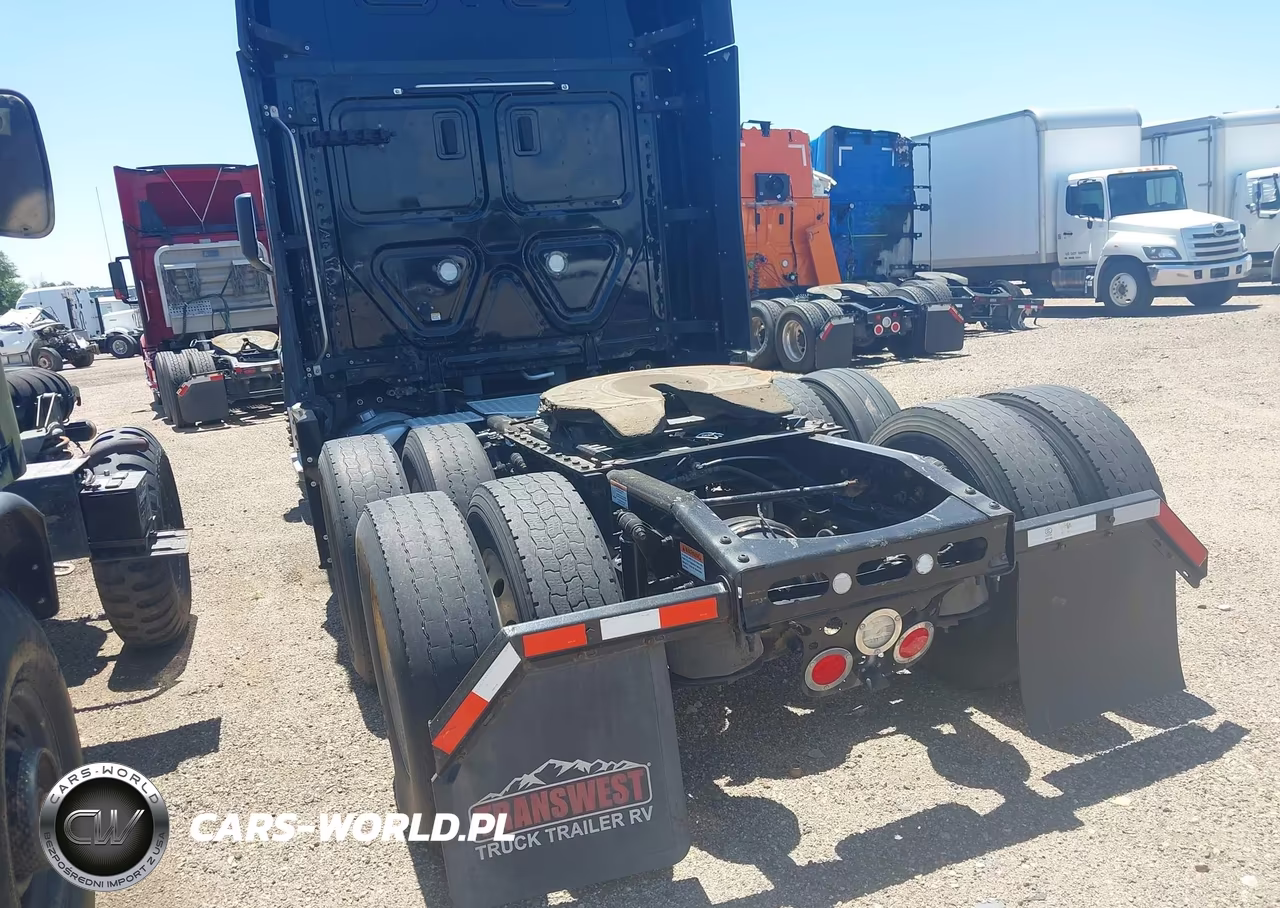 2024 Freightliner New Cascadia 126 VIN:3AKJHHFG2RSUR4595 - 3