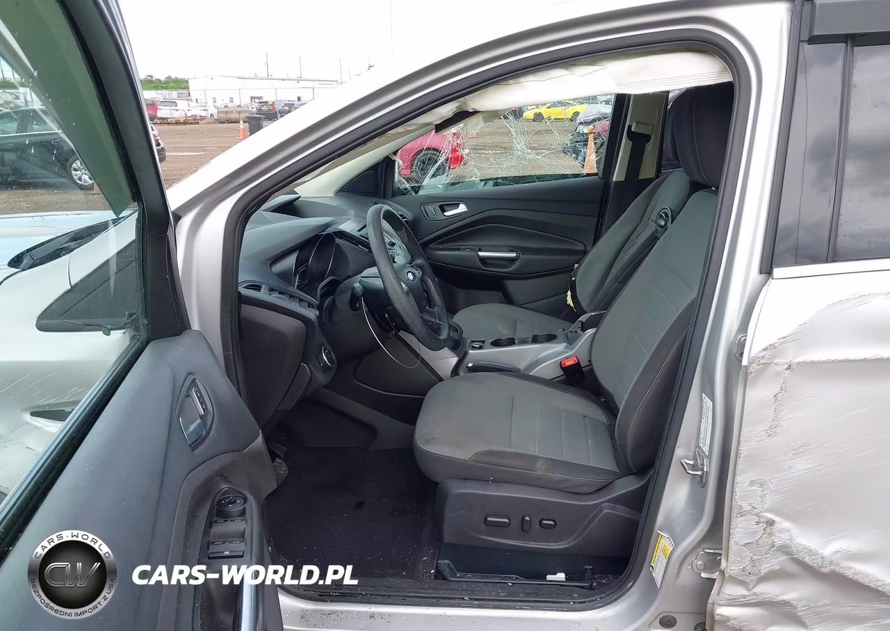 2016 Ford Escape Se VIN:1FMCU0G73GUB55760 - 5