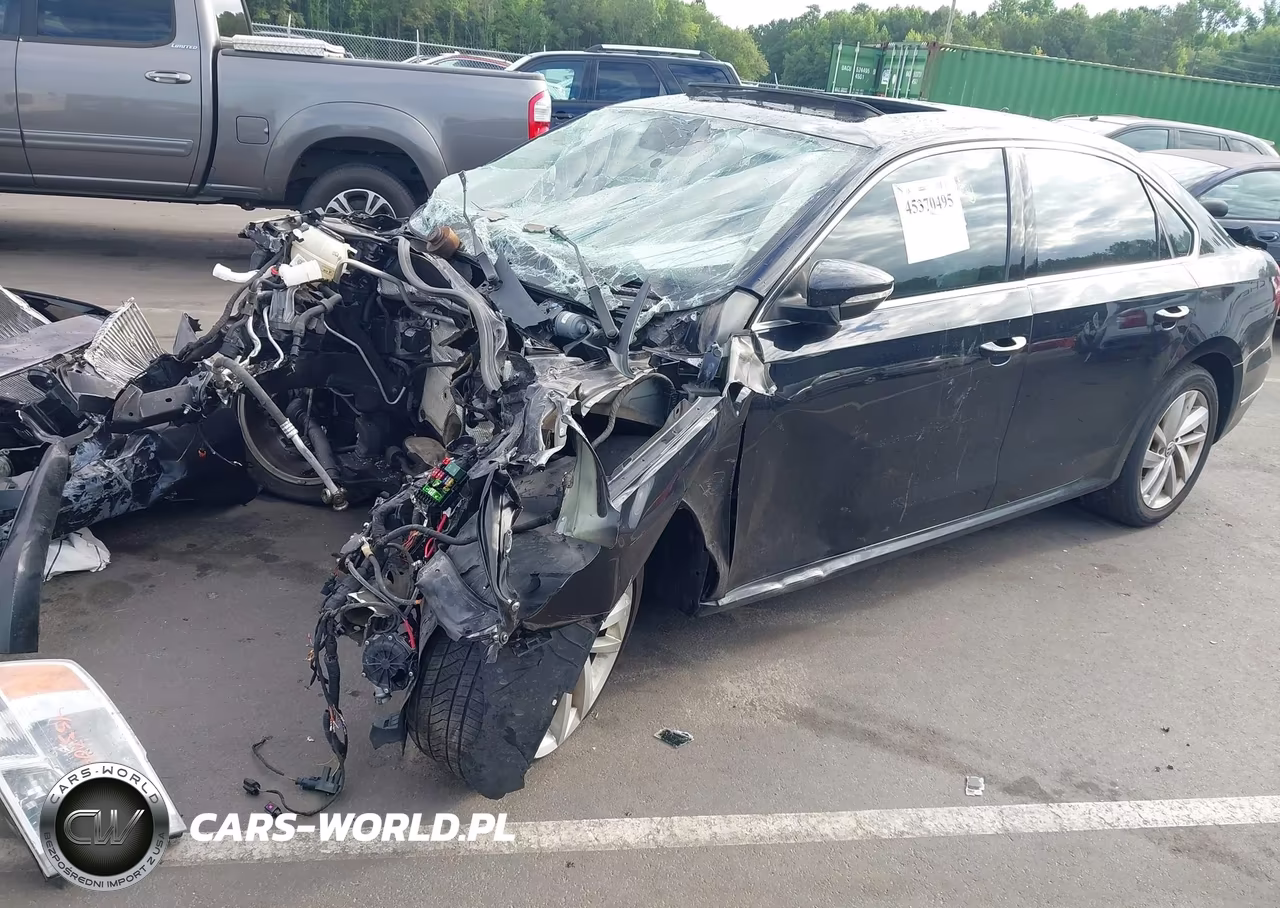 2018 Volkswagen Passat 2.0T Se VIN:1VWBA7A33JC015144 - 2