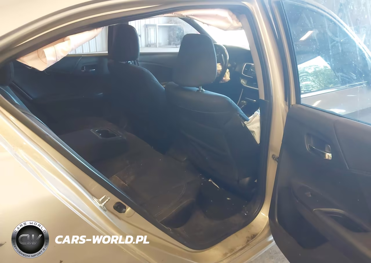 2015 Honda Accord Sport VIN:1HGCR2F52FA093500 - 8