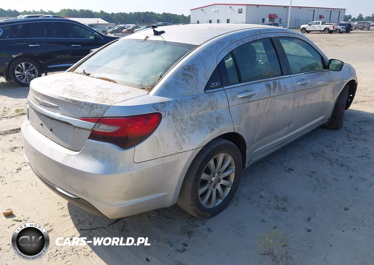 2012 Chrysler 200 Touring VIN:1C3CCBBB8CN288781 - 4