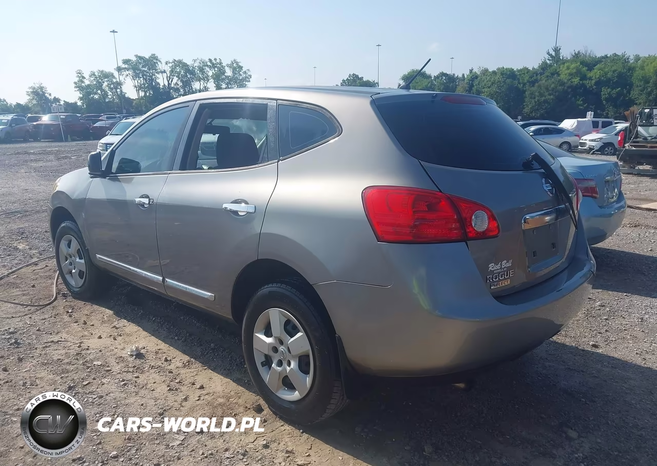 2014 Nissan Rogue Select S VIN:JN8AS5MT3EW605798 - 3