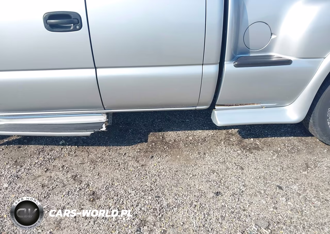 2000 Chevrolet Silverado 1500 Ls VIN:2GCEC19T9Y1407010 - 13