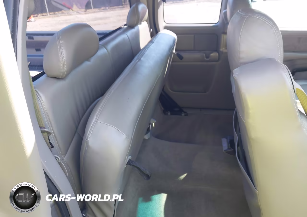 2000 Chevrolet Silverado 1500 Ls VIN:2GCEC19T9Y1407010 - 8