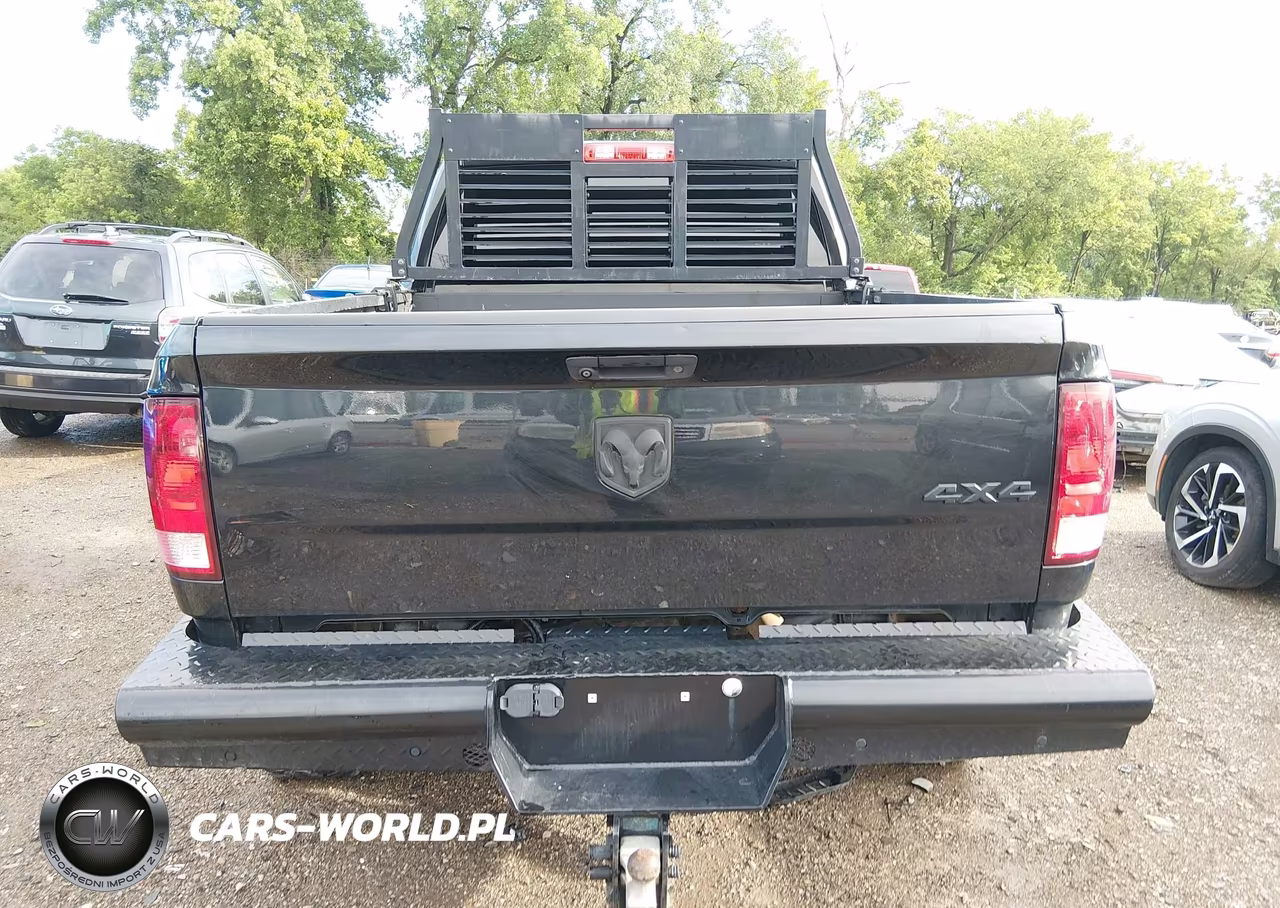 2018 Ram 2500 Tradesman 4X4 6'4 Box VIN:3C6UR5CL9JG153975 - 16
