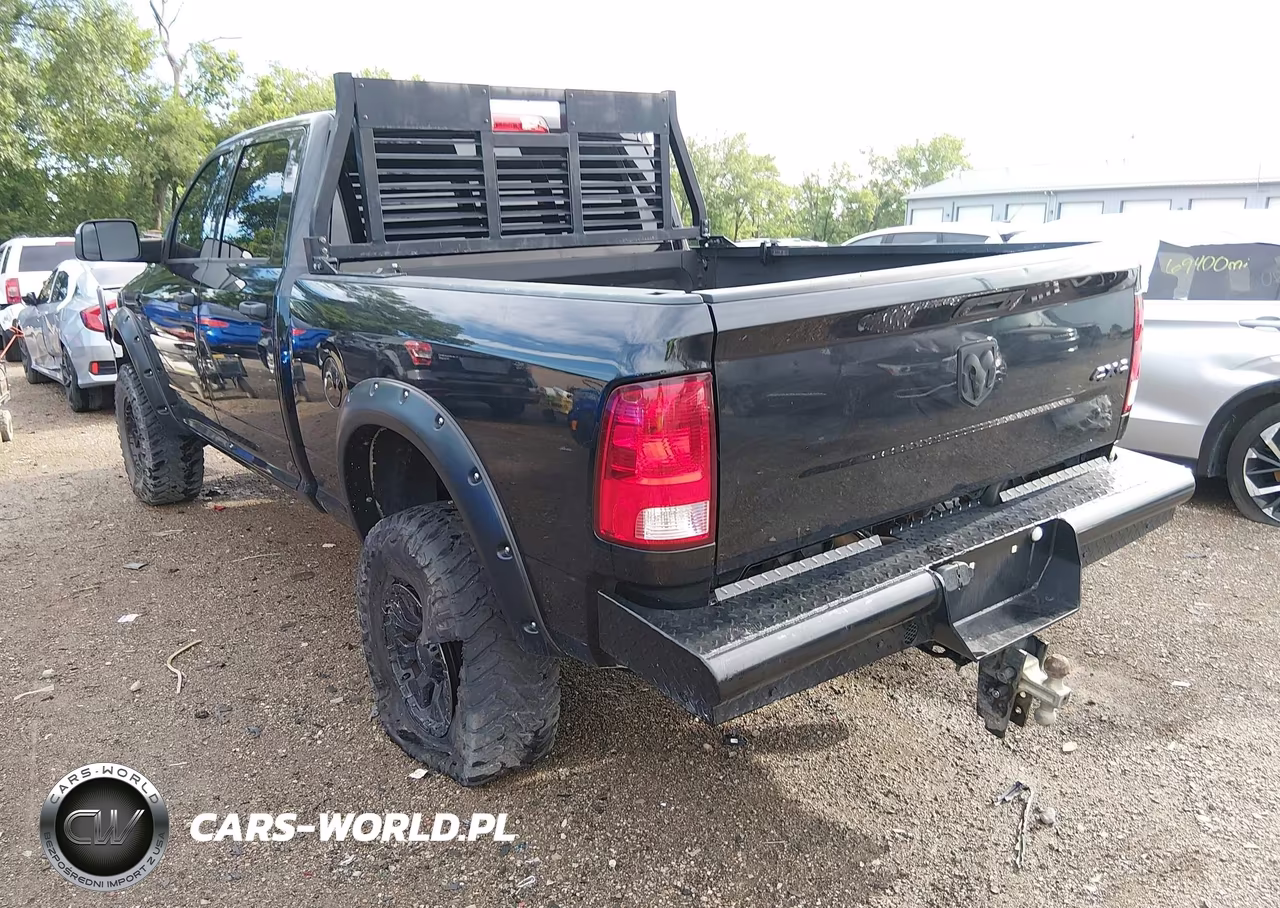 2018 Ram 2500 Tradesman 4X4 6'4 Box VIN:3C6UR5CL9JG153975 - 3