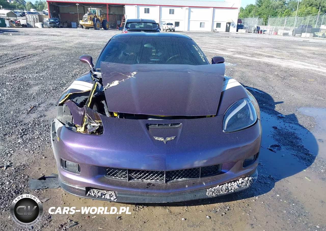 2010 Chevrolet Corvette Grand Sport VIN:1G1YS2DW2A5102257 - 11