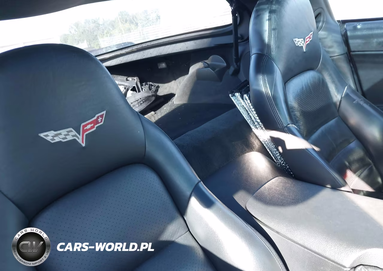2010 Chevrolet Corvette Grand Sport VIN:1G1YS2DW2A5102257 - 8