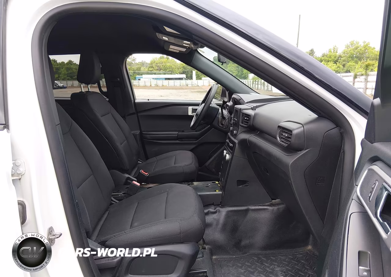 2020 Ford Police Interceptor Utility VIN:1FM5K8AB0LGC68410 - 5