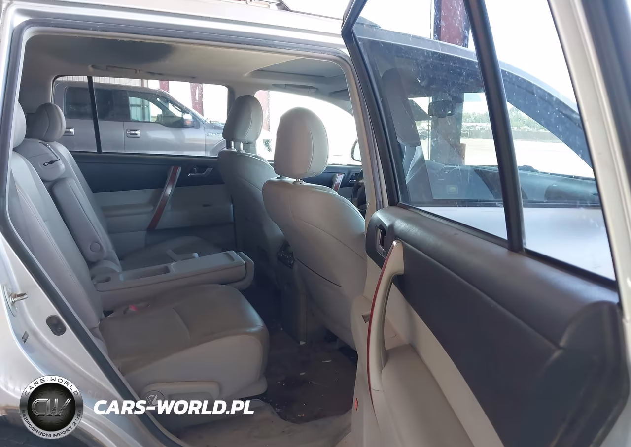 2008 Toyota Highlander Limited VIN:JTEES42A382073176 - 8