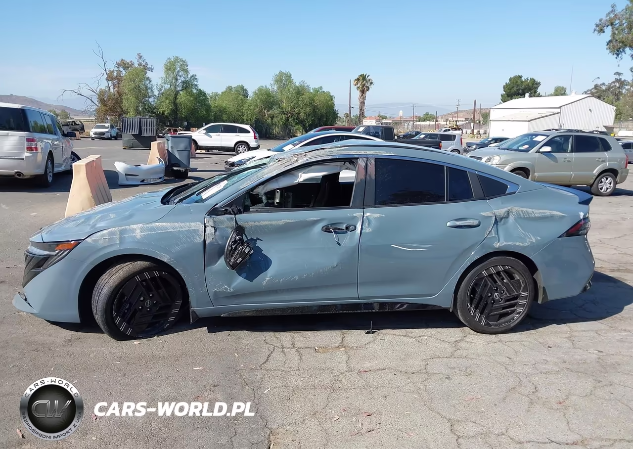 2026 Nissan Sentra Sr VIN:3N1AB9DV7TY219690 - 14