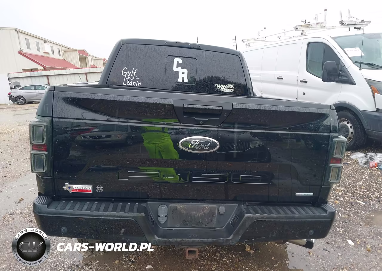 2018 Ford F-150 Xlt VIN:1FTEW1CG7JKC79827 - 17