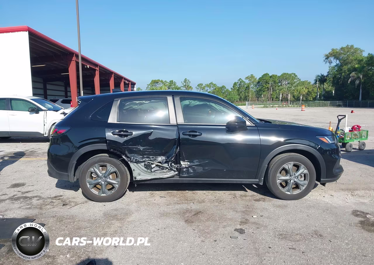 2026 Honda Hr-V 2Wd Lx VIN:3CZRZ1H37TM704208 - 13