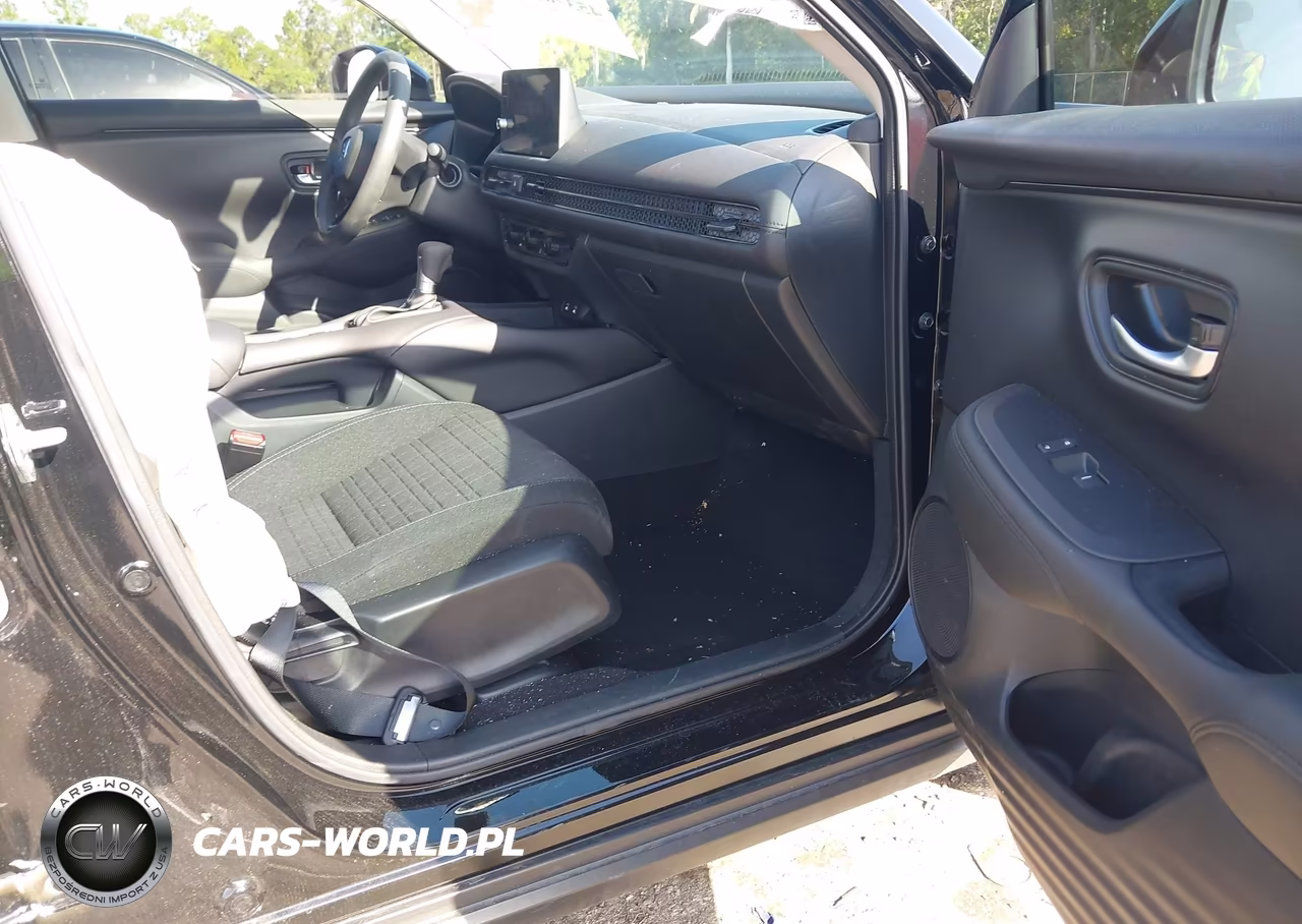 2026 Honda Hr-V 2Wd Lx VIN:3CZRZ1H37TM704208 - 5