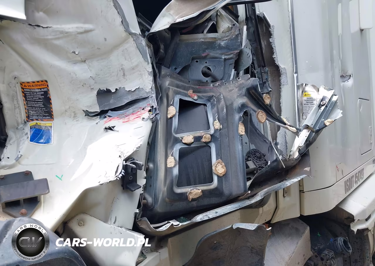 2014 Mack 600 Cxu600 VIN:1M1AW21Y0EM040713 - 17