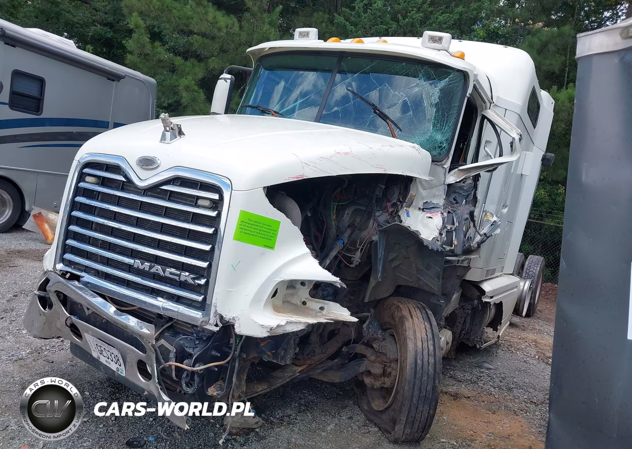 2014 Mack 600 Cxu600 VIN:1M1AW21Y0EM040713 - 2
