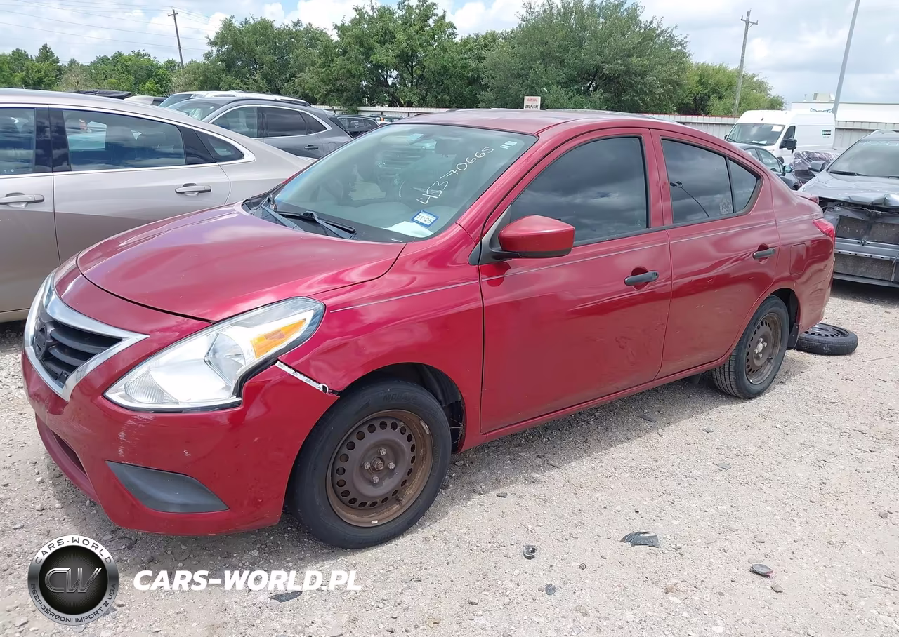 2018 Nissan Versa 1.6 S+ VIN:3N1CN7AP7JL811126 - 2