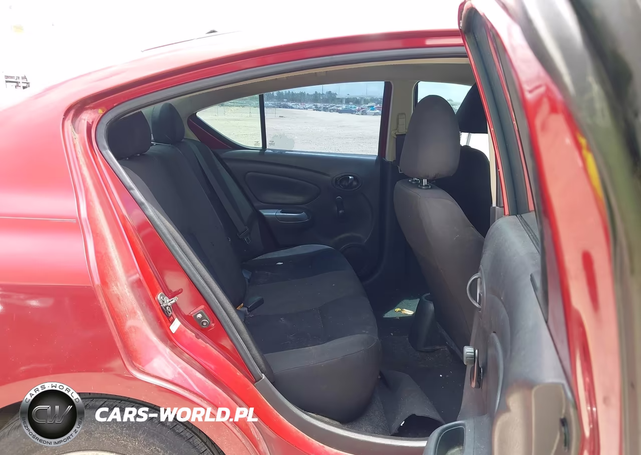2018 Nissan Versa 1.6 S+ VIN:3N1CN7AP7JL811126 - 8