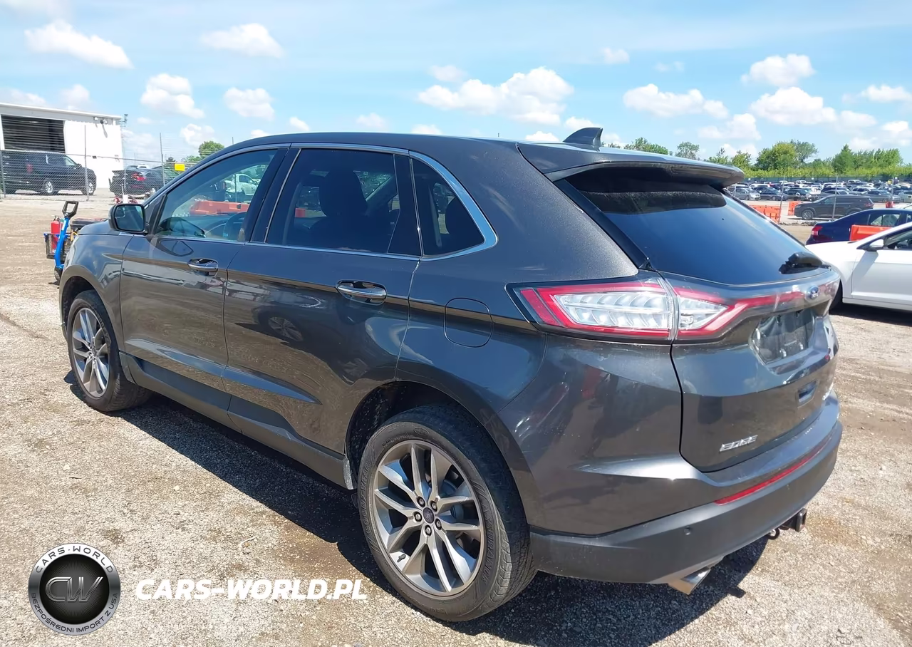2018 Ford Edge Titanium VIN:2FMPK4K8XJBB37106 - 3