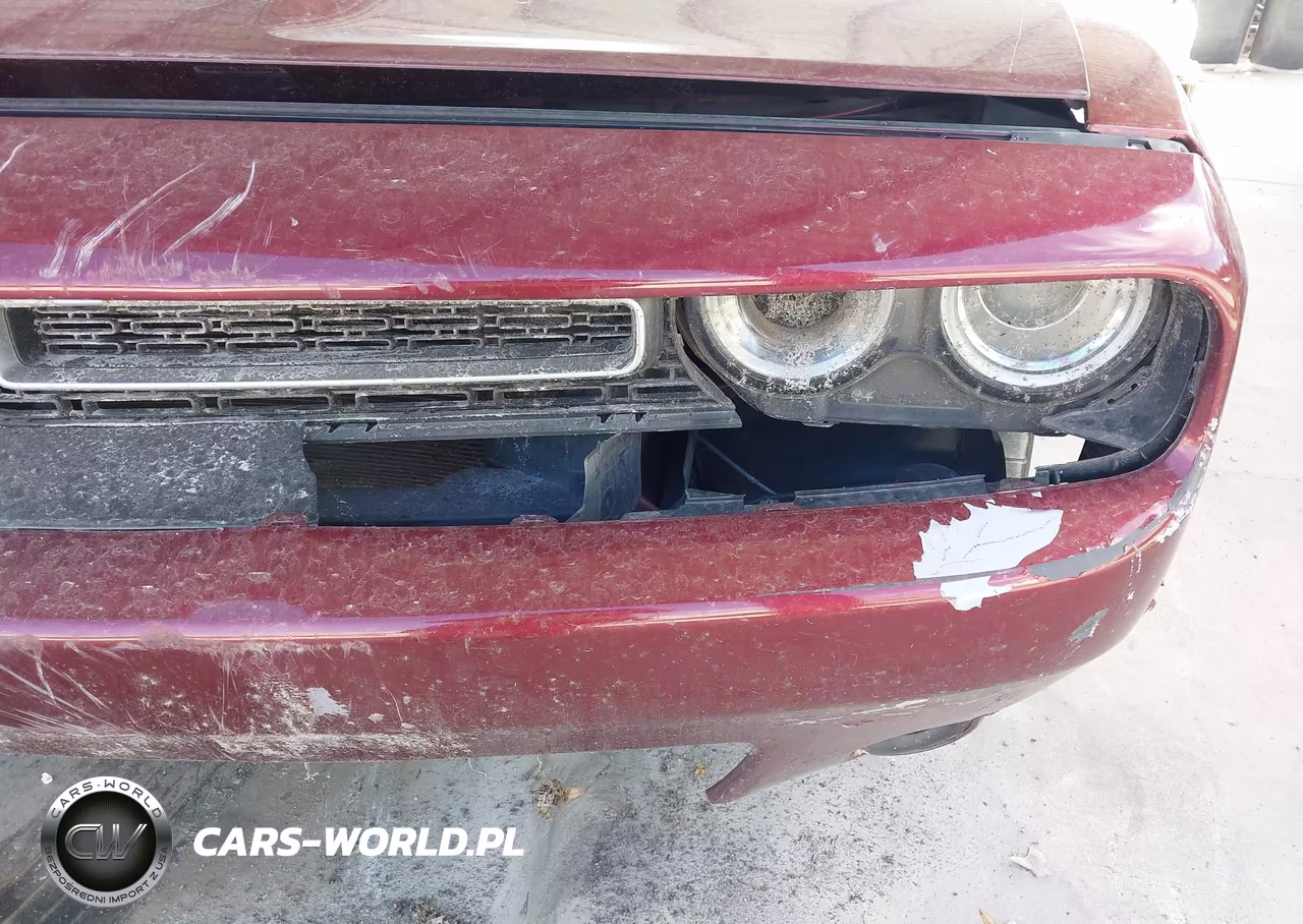 2018 Dodge Challenger Sxt Plus VIN:2C3CDZAG2JH327695 - 18