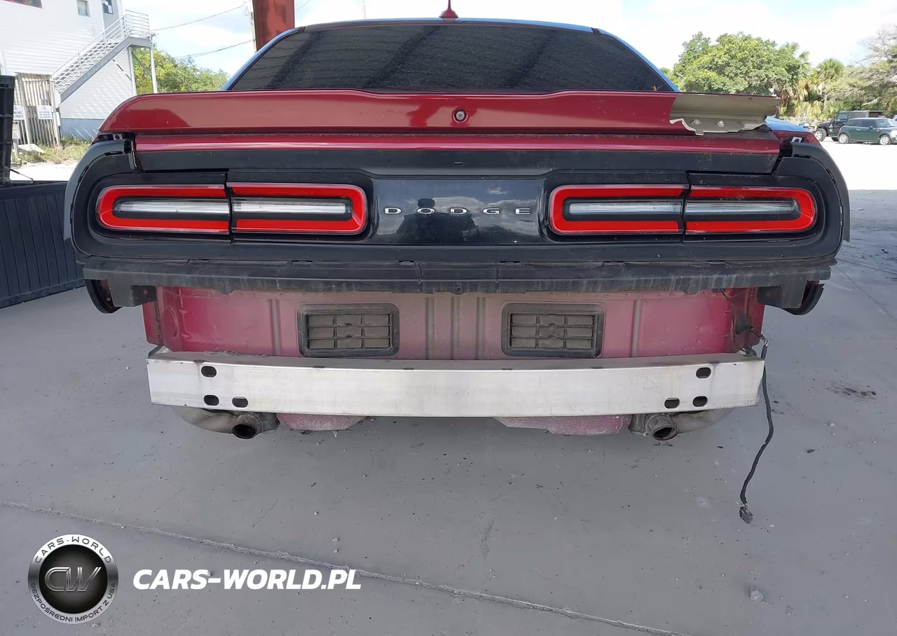 2018 Dodge Challenger Sxt Plus VIN:2C3CDZAG2JH327695 - 19