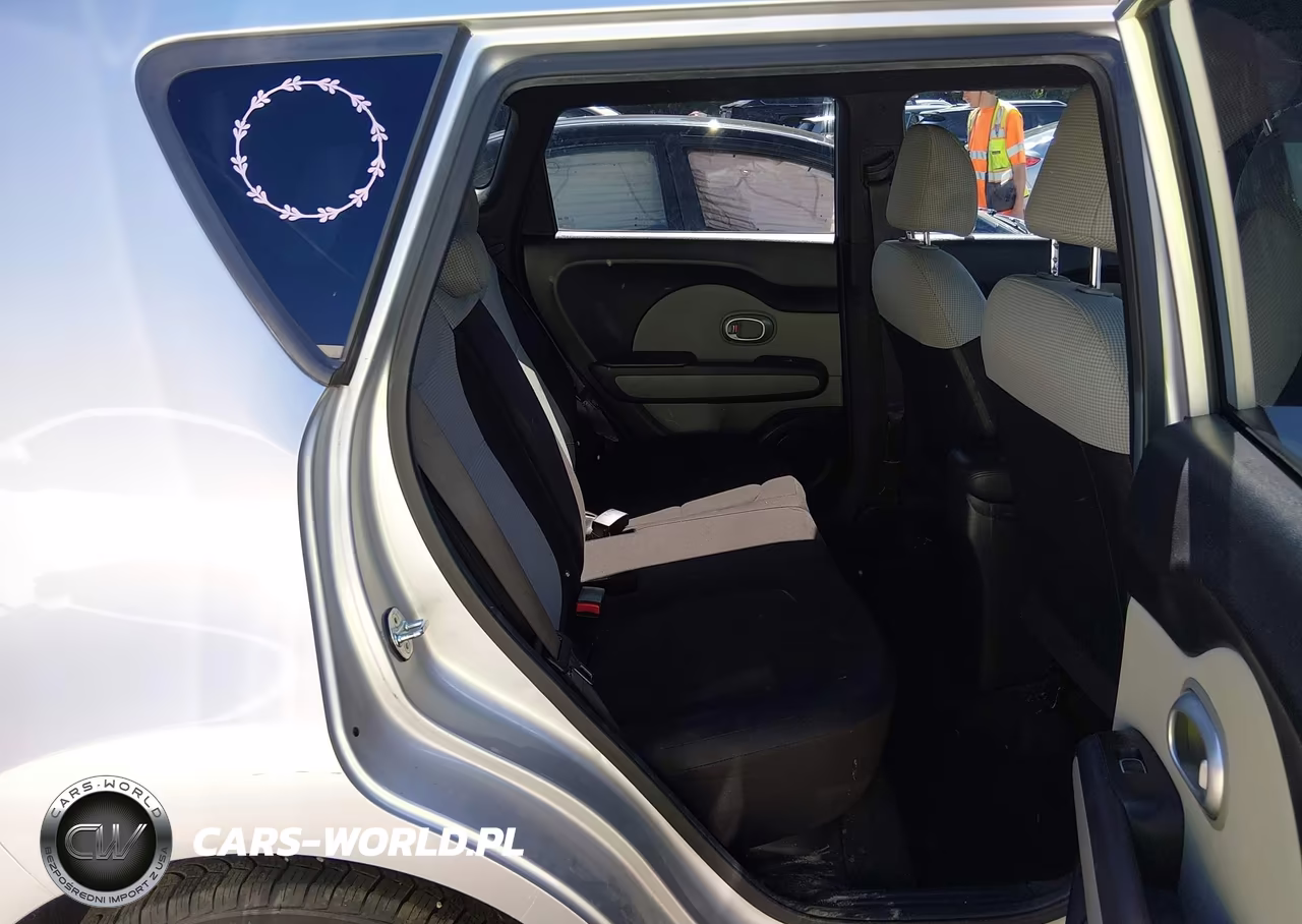 2017 Kia Soul VIN:KNDJN2A24H7484274 - 8