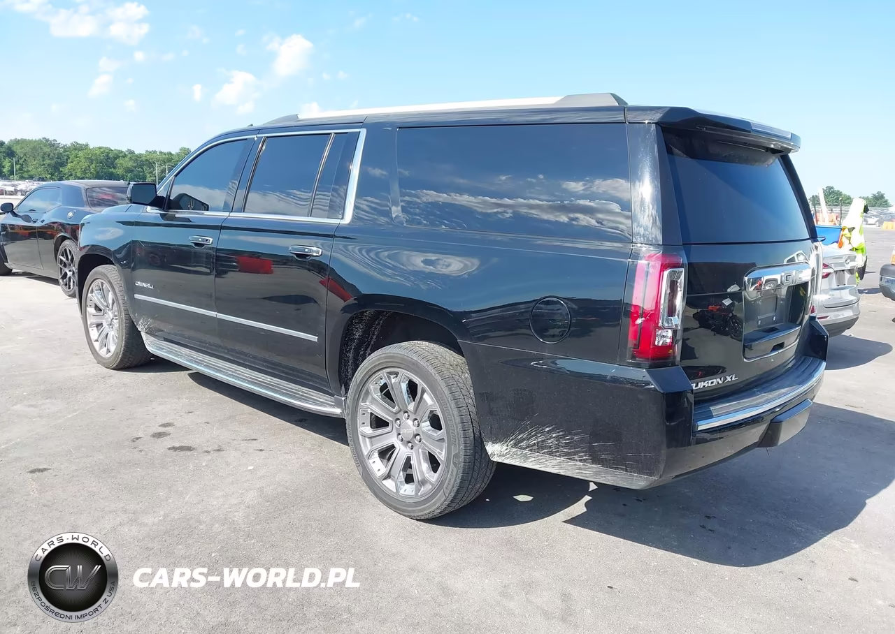 2015 GMC Yukon Xl 1500 Denali VIN:1GKS2JKJ1FR738977 - 3