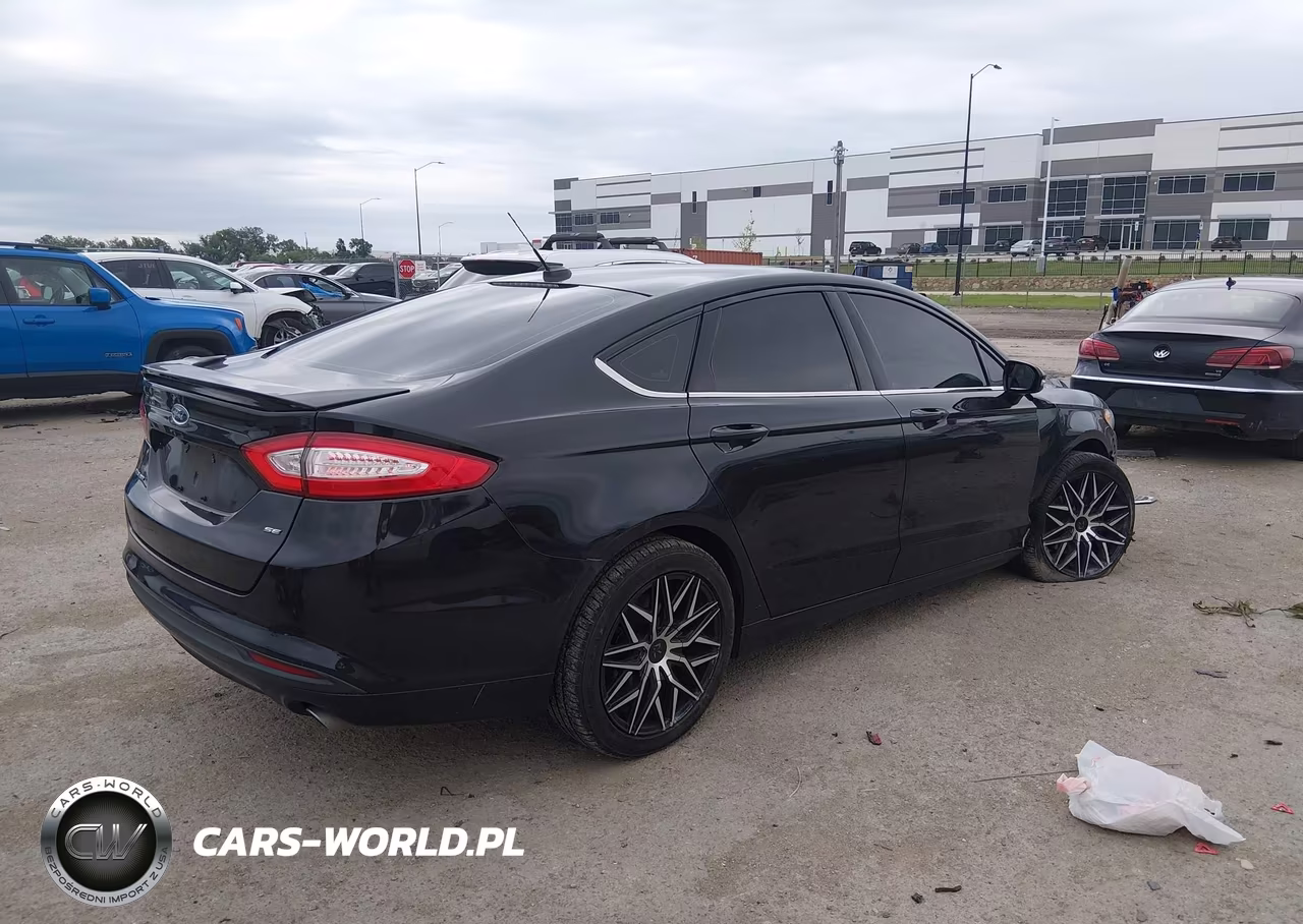2015 Ford Fusion Se VIN:3FA6P0H78FR239267 - 4