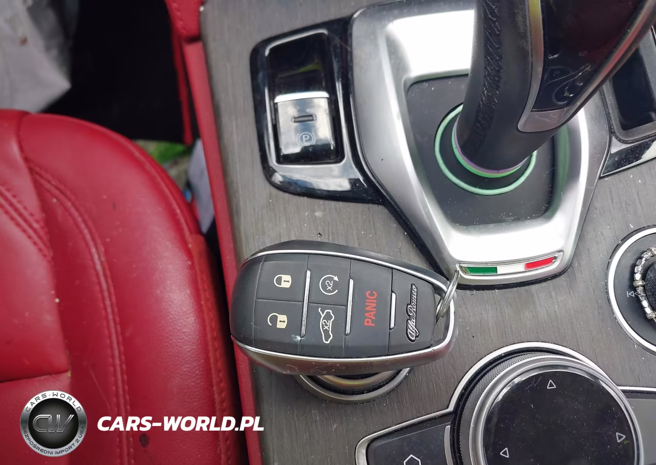 2021 Alfa Romeo Stelvio Ti Awd VIN:ZASPAKBNXM7D14517 - 11