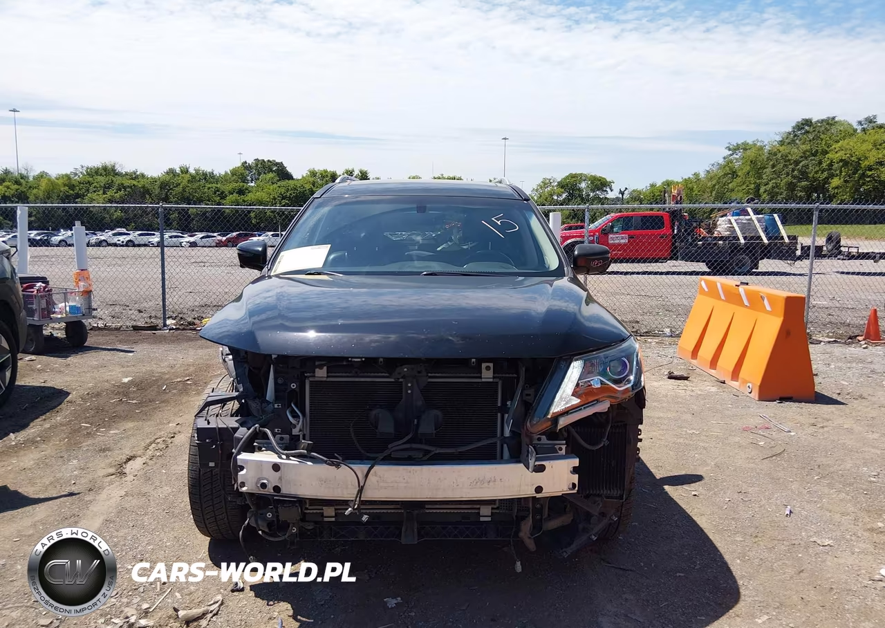 2017 Nissan Pathfinder Platinum VIN:5N1DR2MNXHC631028 - 13