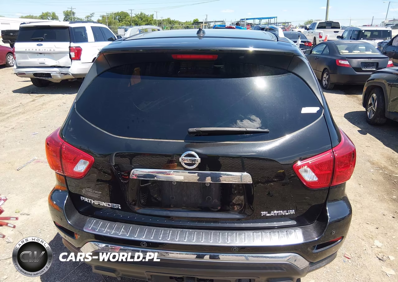 2017 Nissan Pathfinder Platinum VIN:5N1DR2MNXHC631028 - 17