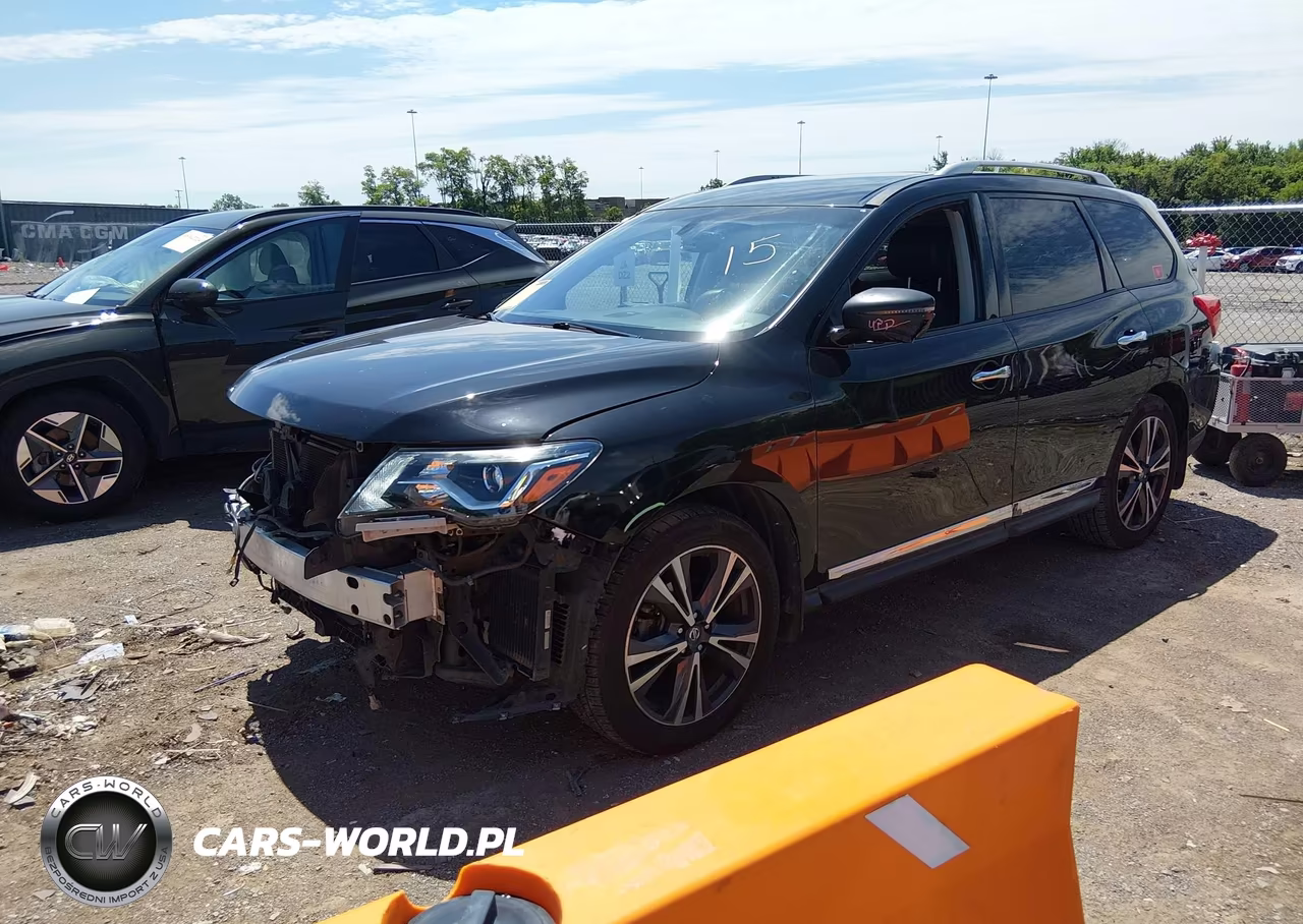 2017 Nissan Pathfinder Platinum VIN:5N1DR2MNXHC631028 - 2