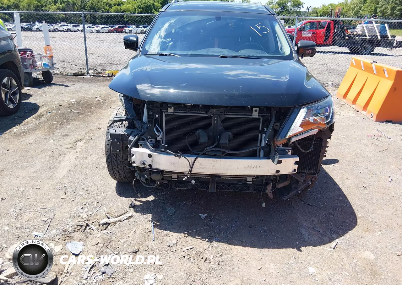 2017 Nissan Pathfinder Platinum VIN:5N1DR2MNXHC631028 - 6
