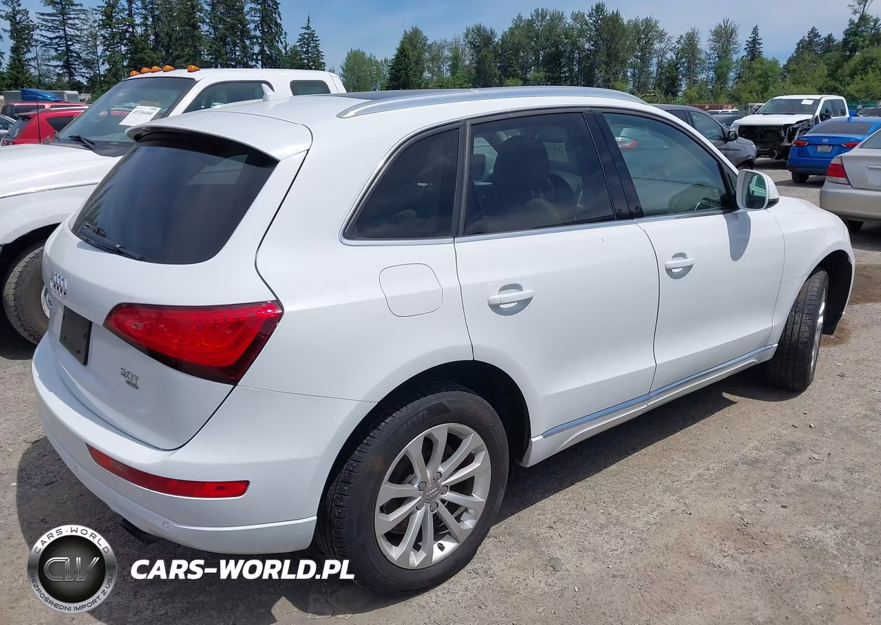 2014 Audi Q5 2.0T Premium VIN:WA1LFAFP6EA063184 - 4