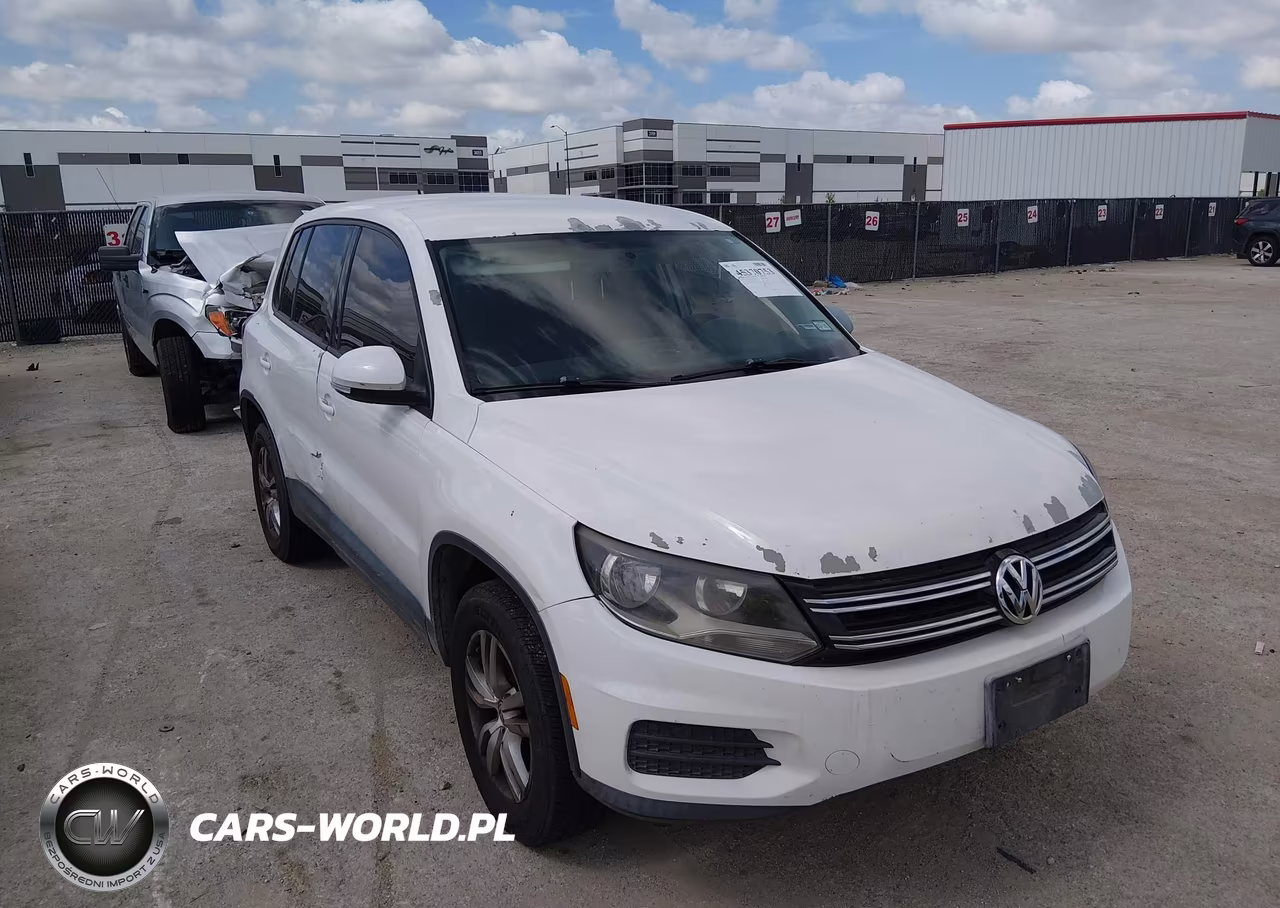 2012 Volkswagen Tiguan S – zdjęcie 1 z 11