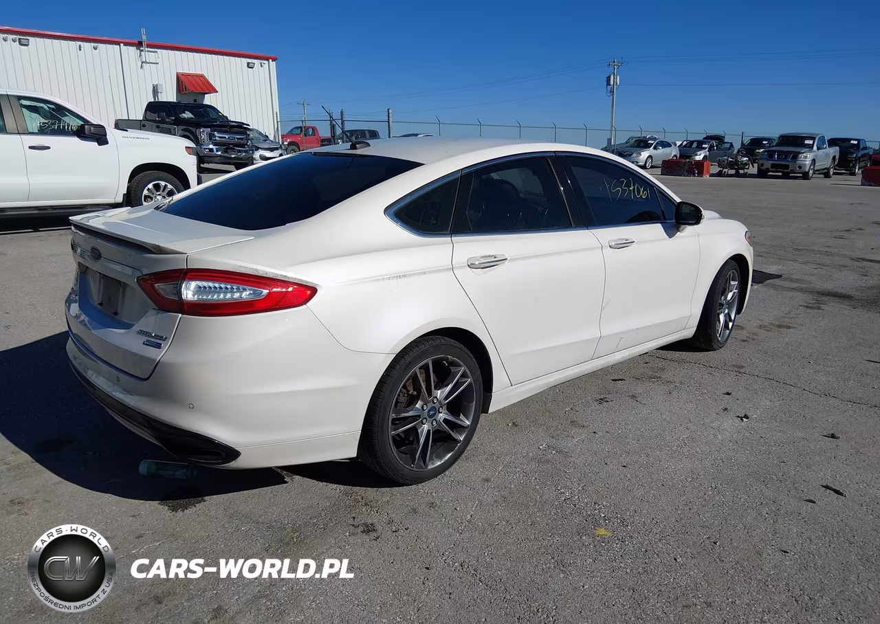 2013 Ford Fusion Titanium VIN:3FA6P0D91DR144800 - 4