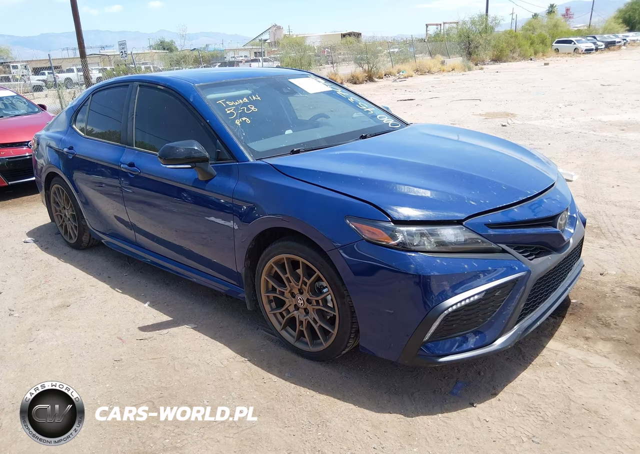 2024 Toyota Camry Se Nightshade – zdjęcie 1 z 15