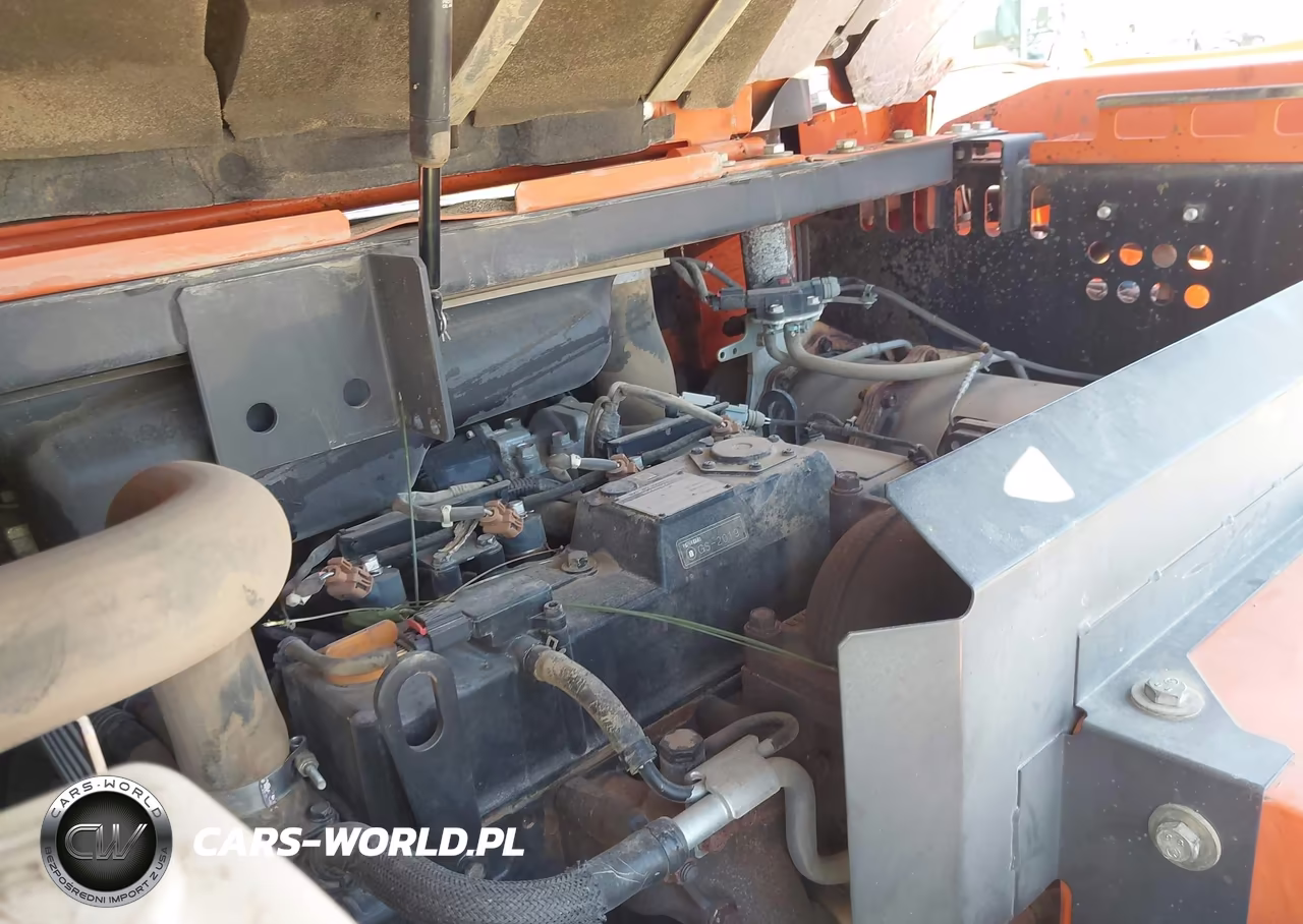 2019 Hitachi Zx85-5 Compact Excavator VIN:HCMDEF60C00019233 - 10