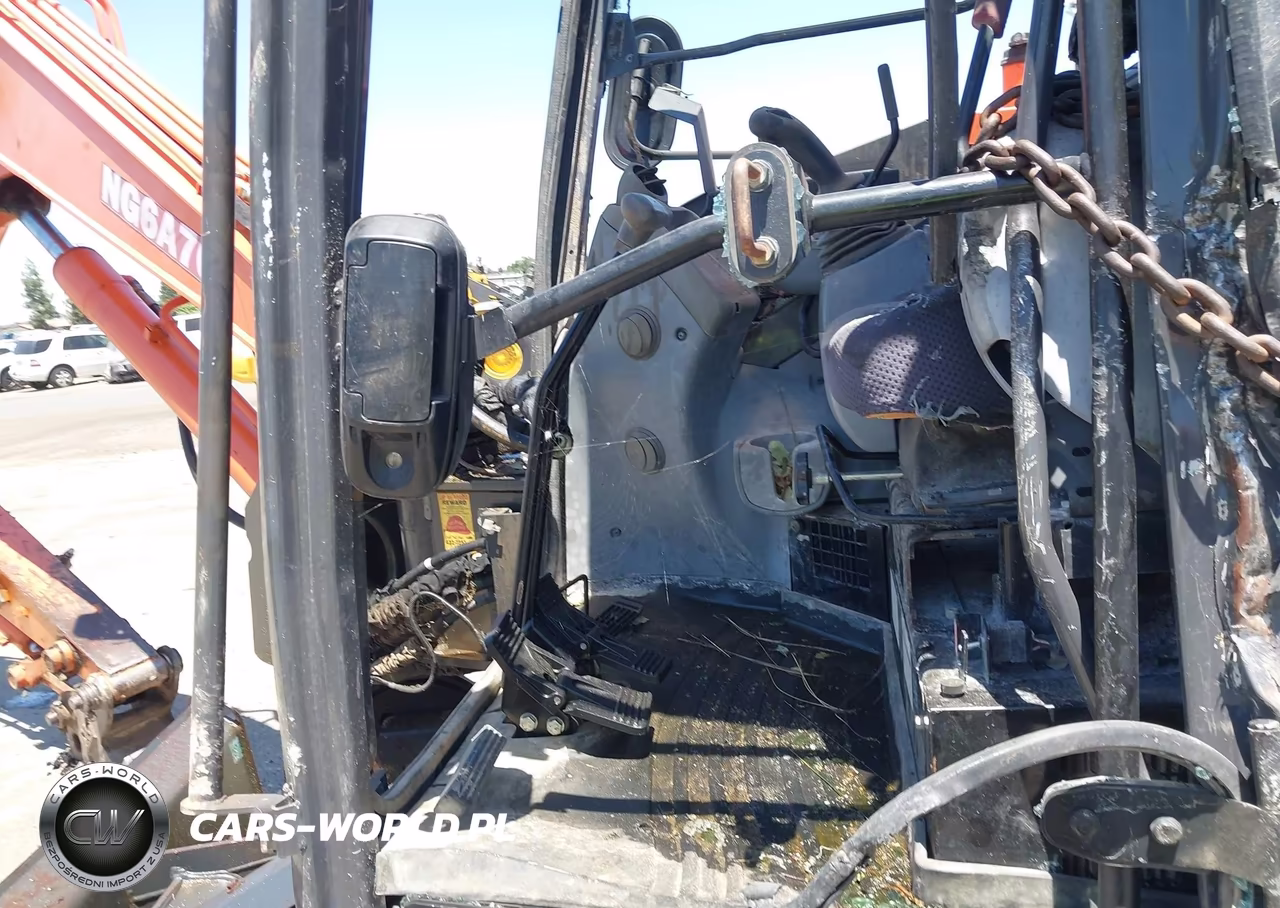 2019 Hitachi Zx85-5 Compact Excavator VIN:HCMDEF60C00019233 - 14