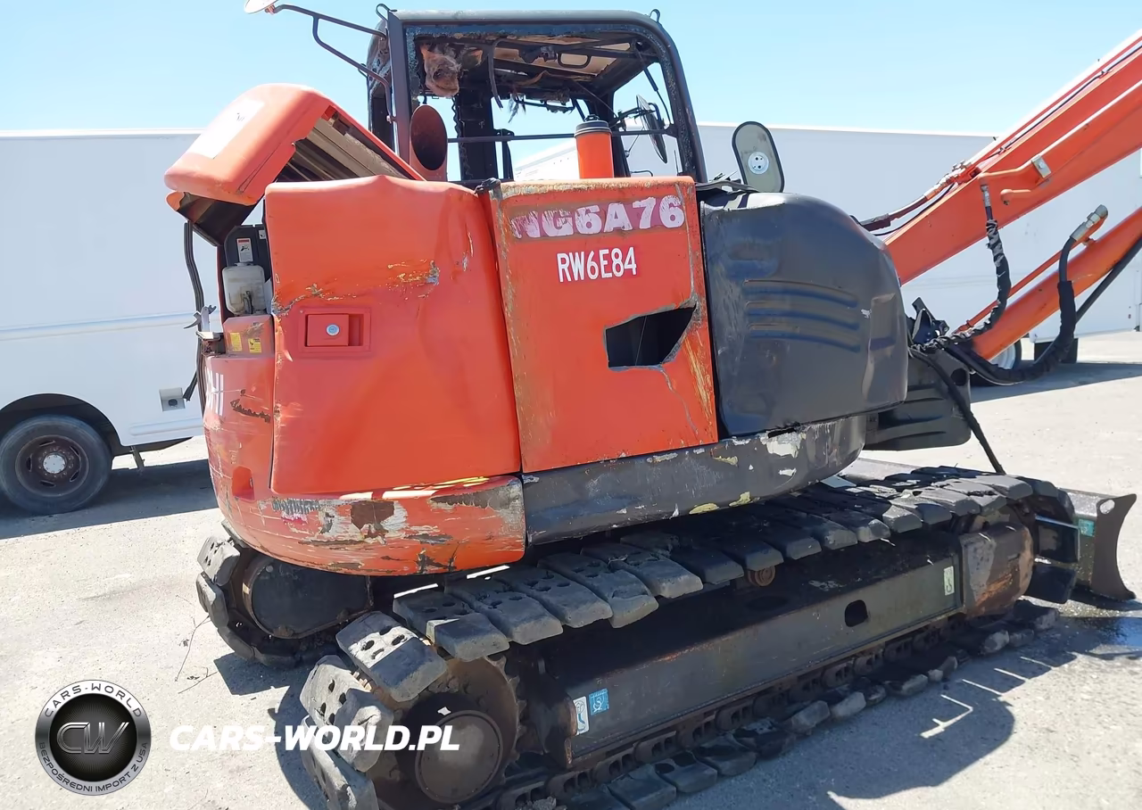 2019 Hitachi Zx85-5 Compact Excavator VIN:HCMDEF60C00019233 - 17