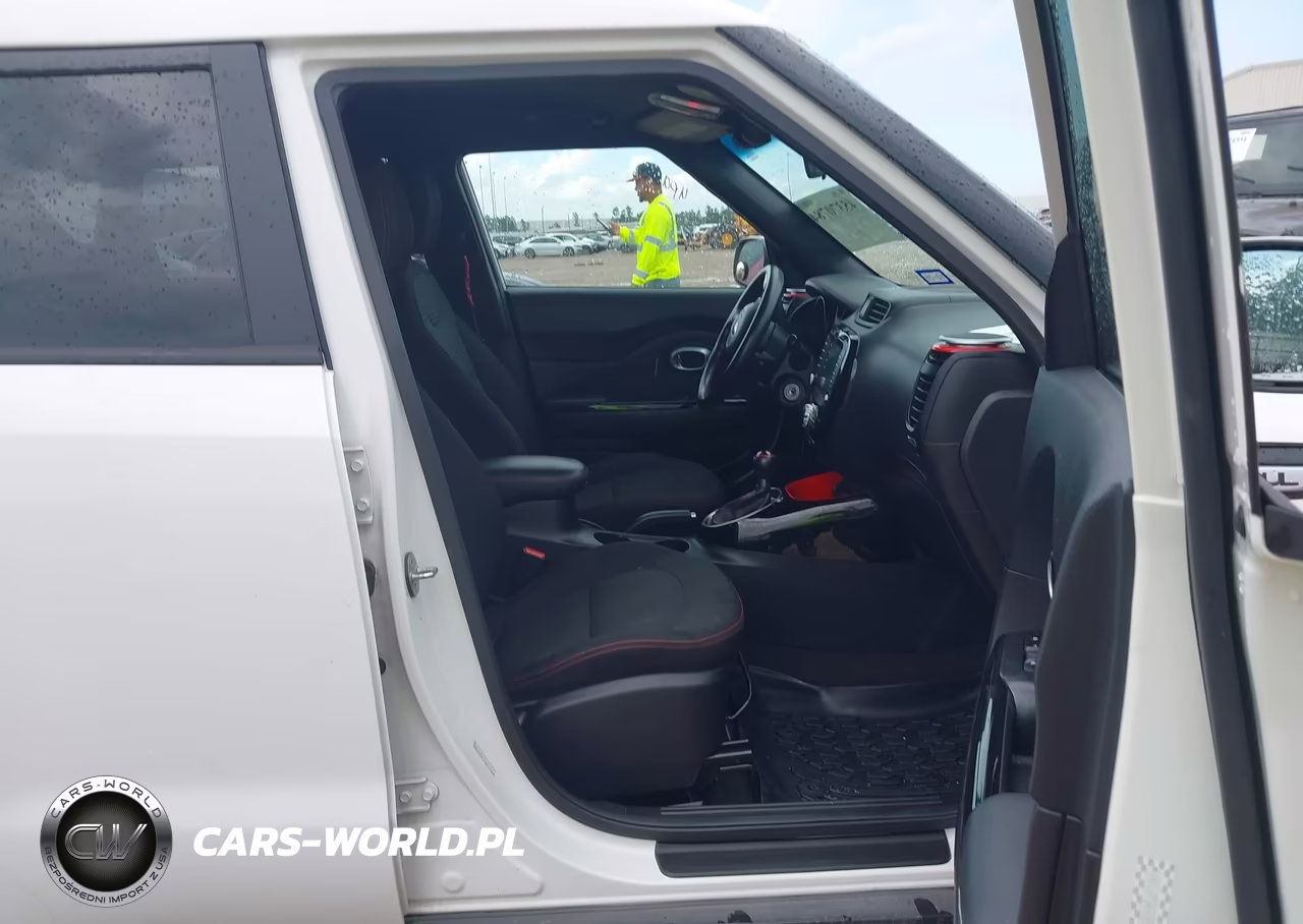 2014 Kia Soul + VIN:KNDJP3A59E7026431 - 5