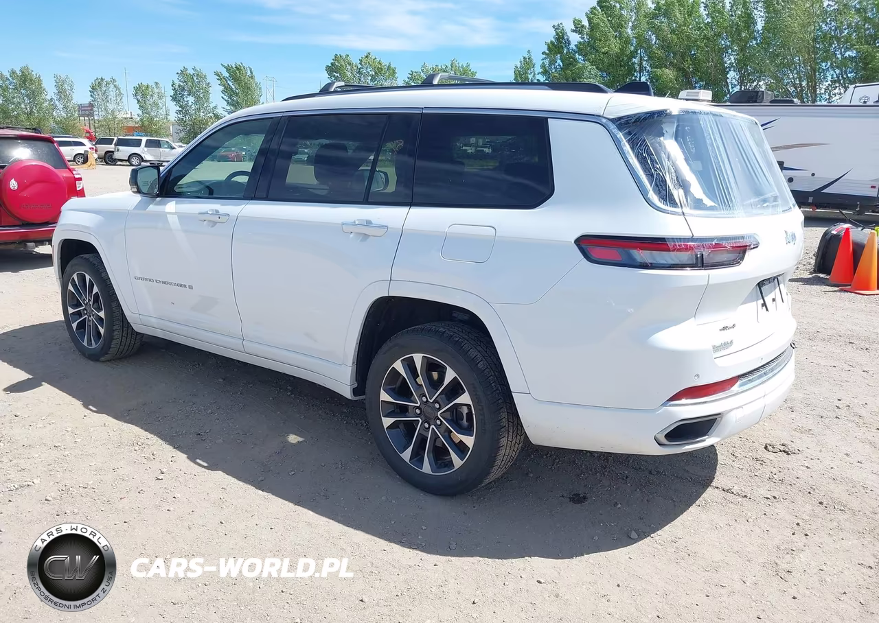 2023 Jeep Grand Cherokee L Overland 4X4 VIN:1C4RJKDG5P8801445 - 3