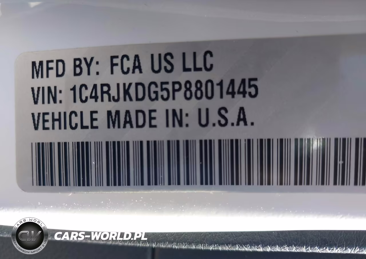 2023 Jeep Grand Cherokee L Overland 4X4 VIN:1C4RJKDG5P8801445 - 9