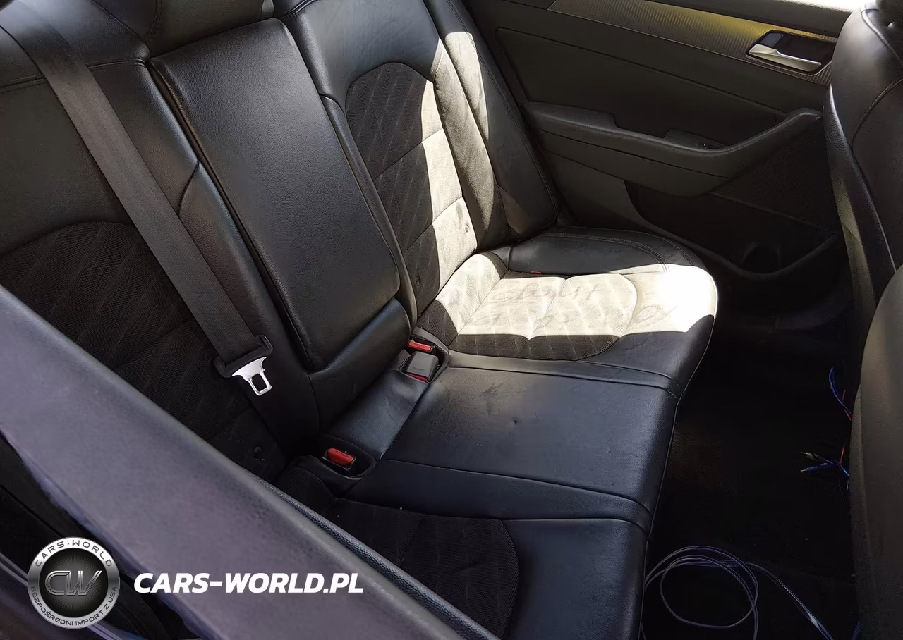 2019 Hyundai Sonata Sport VIN:5NPE34AF4KH818618 - 8