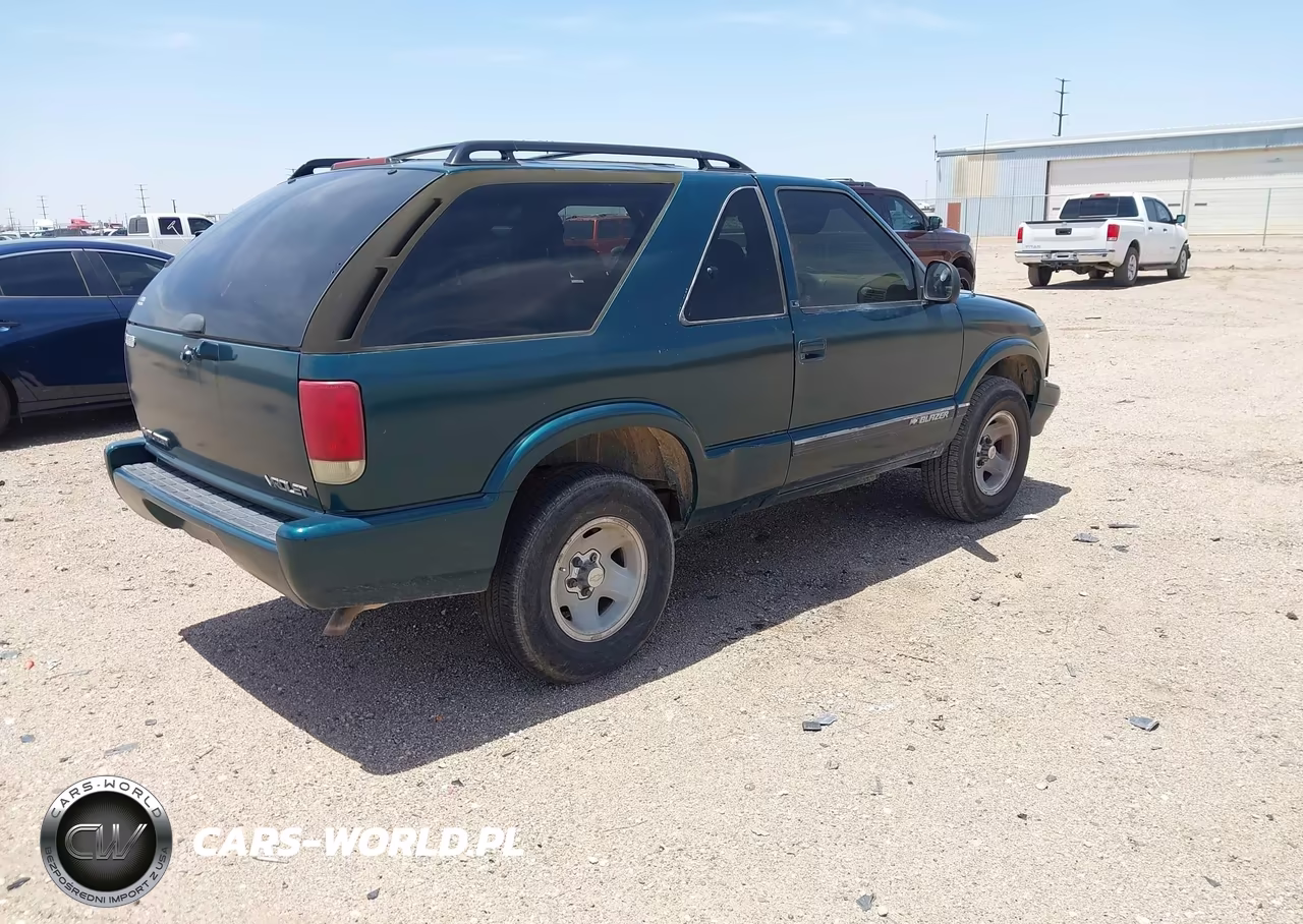 1997 Chevrolet Blazer Ls VIN:1GNCS18W0VK139506 - 4
