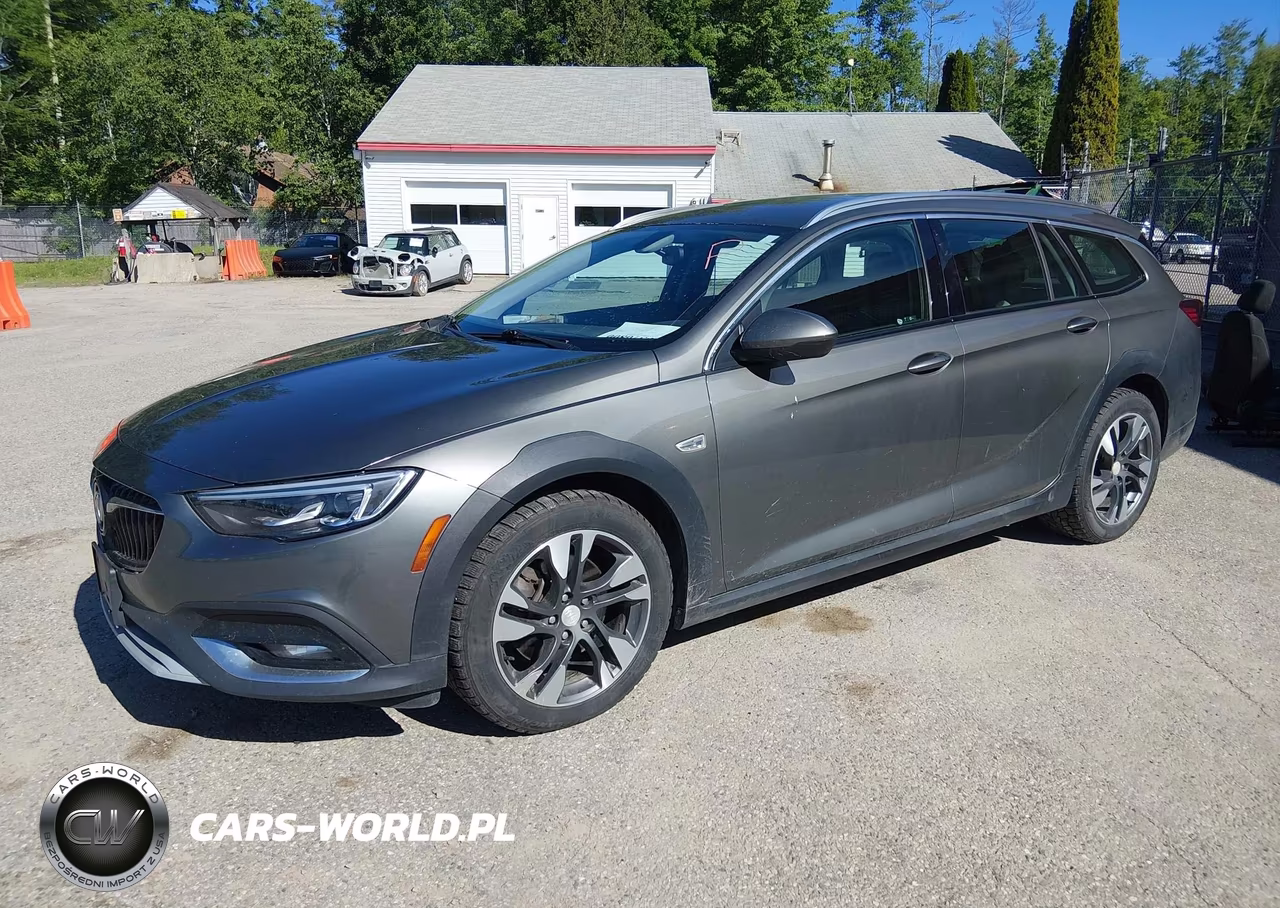2018 Buick Regal Tourx Preferred VIN:W04GU8SX6J1096637 - 2