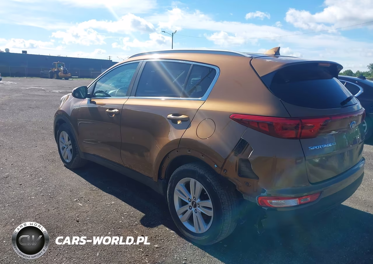 2018 Kia Sportage Lx VIN:KNDPM3AC6J7473388 - 3